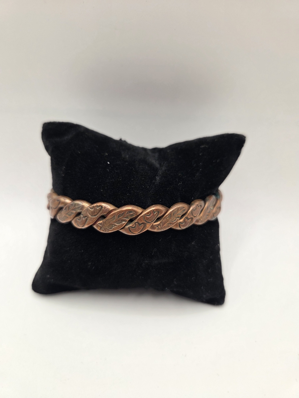 1579. Copper Cuff Bracelet
